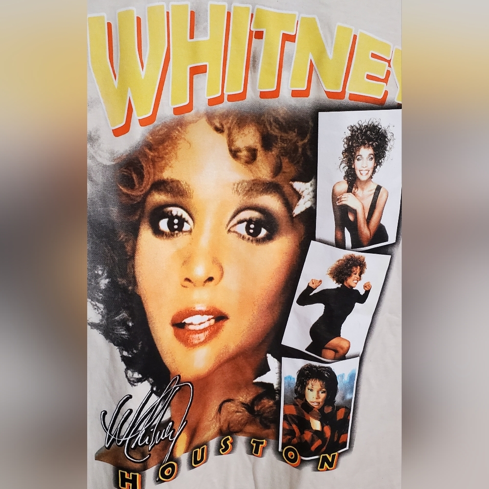 Whitney Houston Bootleg Adult Unisex Graphic Short Sleeve T-Shirt Size Medium